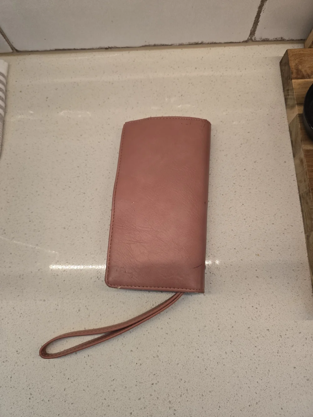 Universal Thread Trifold Wallet in Dusty Rose